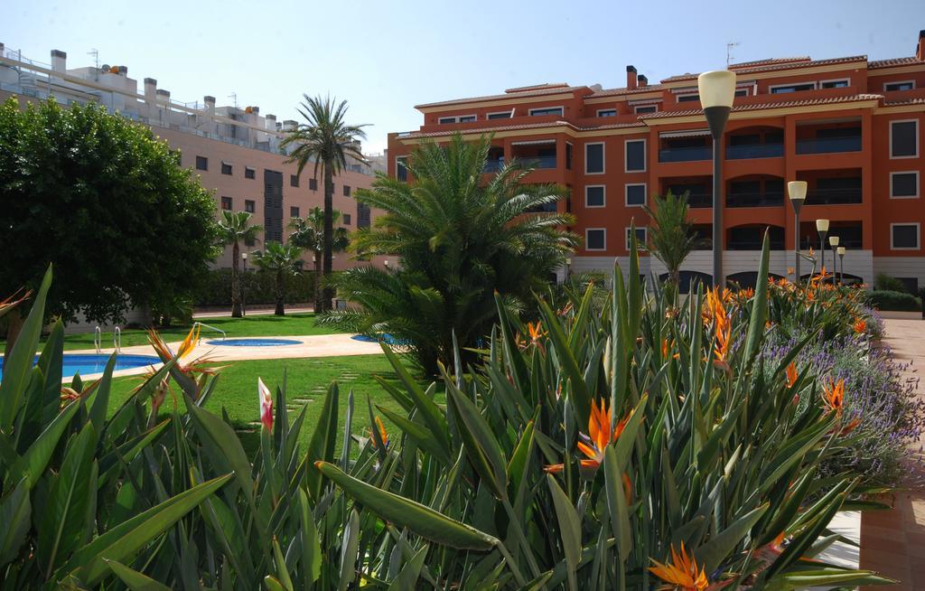 Apartment De Jardines Дения Стая снимка